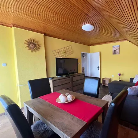 In - Balaton 18061 아파트 Balatonberény